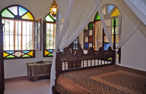 Malindi Bed & Breakfast | Welcoming Swahili House: Family-Friendly with Delicious Dining