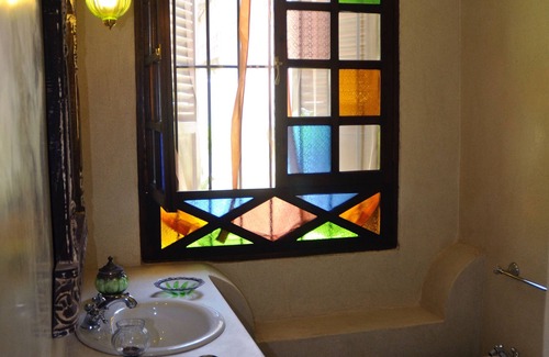 Malindi Bed & Breakfast | Welcoming Swahili House: Family-Friendly with Delicious Dining