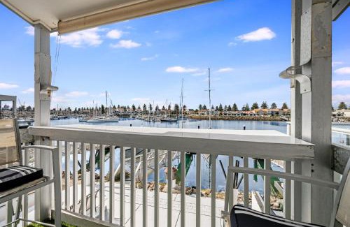 North Haven Apartment | Family-Friendly Escape at Swainson on Gulf Point