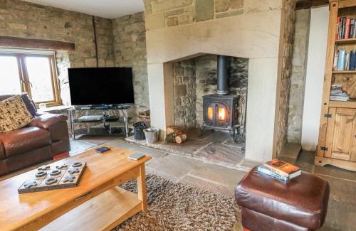Keighley House | Swallow Barn: Family-Friendly Retreat with Pet Amenities