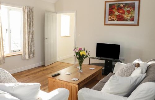 Burlton House | Kid-Friendly Retreat at Swallow Barn - 4-Star Guest Rated!