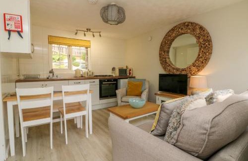 Watermouth House | Pet-Friendly Swallow Cottage: A 4-Star Family Retreat