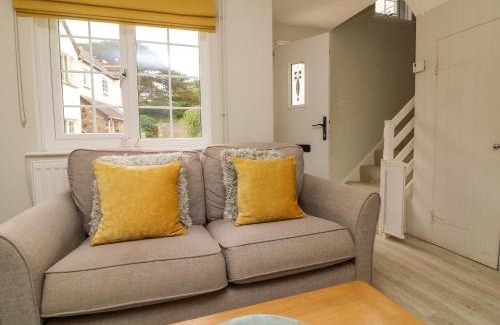 Watermouth House | Pet-Friendly Swallow Cottage: A 4-Star Family Retreat