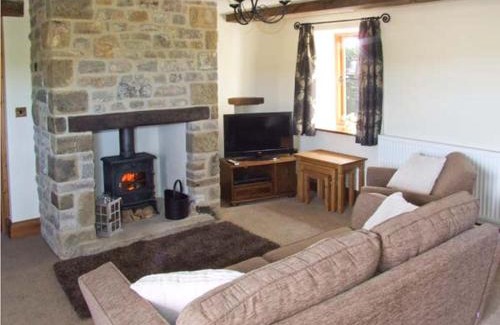 Litton Mill House | Family-Friendly Retreat at Swallows Barn - 4-Star Comfort