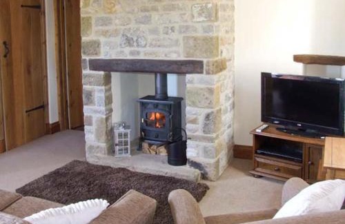Litton Mill House | Family-Friendly Retreat at Swallows Barn - 4-Star Comfort