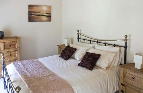 Litton Mill House | Family-Friendly Retreat at Swallows Barn - 4-Star Comfort