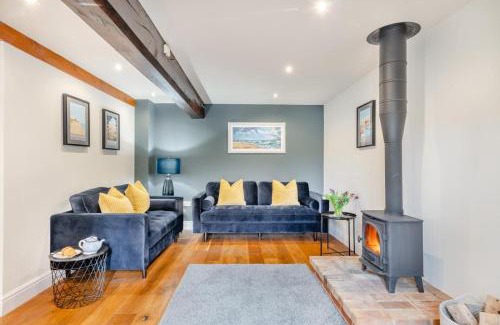 Little Snoring House | Family-Friendly Retreat at Swallows Barn Awaits You