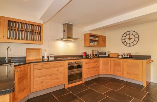 Tuckenhay House | Swallows: Family-Friendly Country Cottage in Cornworthy
