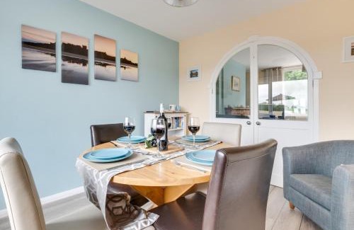 Belford House | Enjoy Family-Friendly Comfort at Swallows Flight Hotel