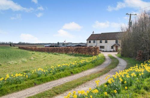 Fakenham House | Relaxing Retreat at Swallows Return in Colkirk