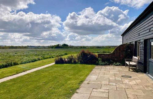 Sudbury House | Explore Swallows Roost: Family-Friendly Retreat Awaits