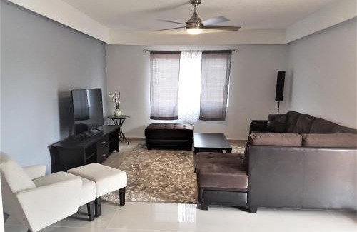 Tamuning Apartment | Exceptional Swan Boutique Apartment with Family-Friendly Amenities