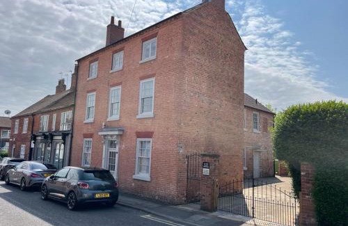 Bawtry Apartment | Exclusive Swan House Apartments - Prime Location in Bawtry