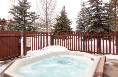 The Highlands Condo | Discover Swan's Nest: Hike & Bike in Breckenridge