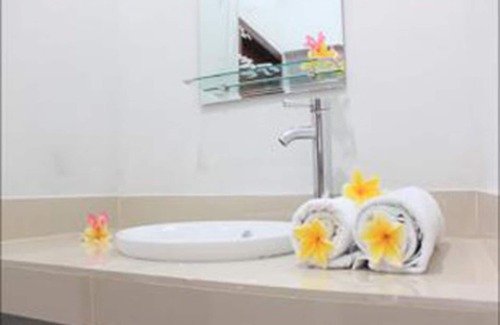 Kartika Plaza House | Family-Friendly Retreat at Swandewi Homestay