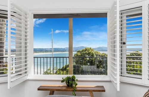 Byron Bay House | Your Premier Escape at Sway: Oceanfront Bliss Awaits