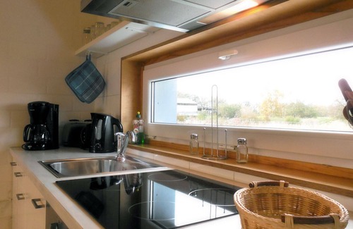Zierow House | Idyllic 'Isi' Beach Home: 500m to Baltic Sea & Family-Friendly