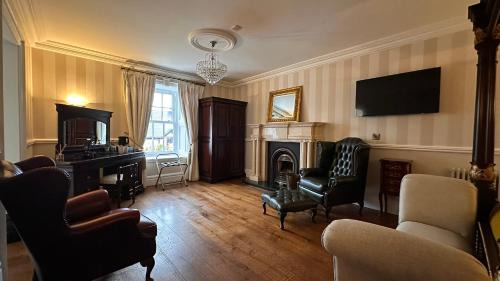 Dungloe Hotel | Sweeney's Hotel 2020 Limited