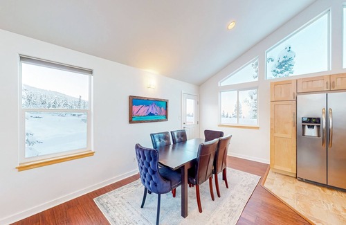 Bear Valley House | Scenic Mountain Retreat with Hot Tub & City Access