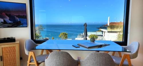 Bondi Apartment | Inviting Oceanfront Escape at Bondi Beach with Parking