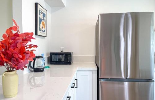 Valle Lindo Apartment | Cozy 2-Bed Retreat Near Disney - Pet Friendly & Family Ready