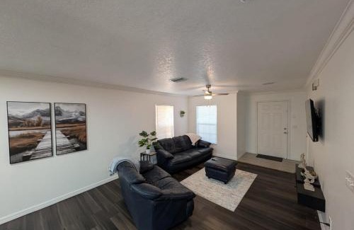 Sulphur Springs House | Sweet Brooks Place