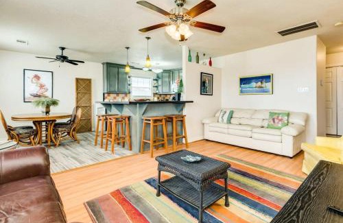 Surfside Beach House | Beachside Bliss: Sweet Caroline, Pet-Friendly & Family-Ready