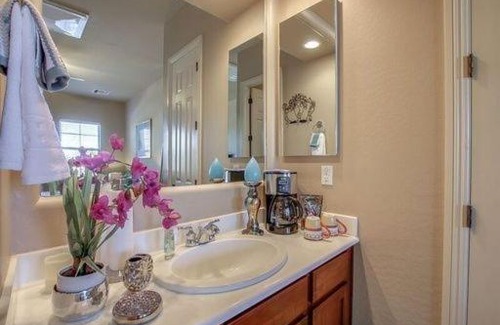 Litchfield Park House | Cozy Casita with Private Courtyard and Fire Pit Retreat