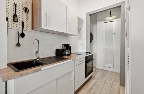 Rummelsburg Apartment | Cozy Central Apartment for 4 with Kitchen & Family-Friendly Perks