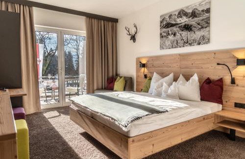 Hungerburg-Hoheninnsbruck Hotel | Experience Sweet Cherry Boutique & Guesthouse in Tyrol
