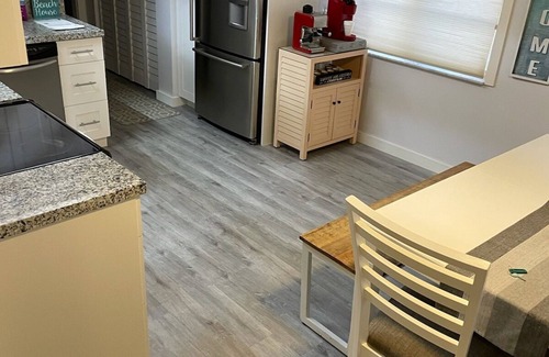 Nettles Island Cottage | Dreamy Stay at Island Dream: Pool, Kitchen & 10/10 Rating