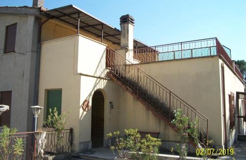 Montopoli di Sabina Apartment | Budget-Friendly Sweet Home 2 with Family Amenities