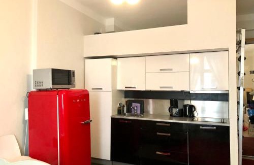 Ylamylly Apartment | Cozy Stay at Sweet Home 40 in City Center Punavuori