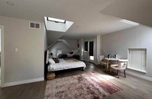Garden District House | Cozy Sweet Home: Family-Friendly Escape with High Ratings