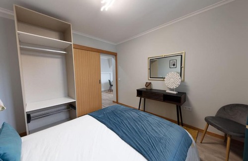 Canical Apartment | Idyllic Oceanfront Retreat with Hot Tub & Breakfast Included