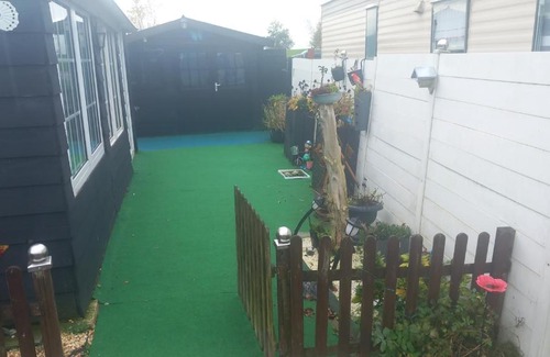 Oldeouwer Other | Cozy Sweet Home: Pet & Child Friendly Retreat Awaits