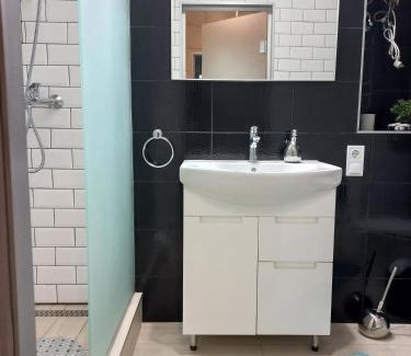 Solomjanskyj Apartment | Cozy Sweet Home: Pet Friendly & Child Accessible Stay