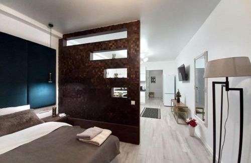 Solomjanskyj Apartment | Unmatched Comfort at Sweet Home - Guest Rated 10/10