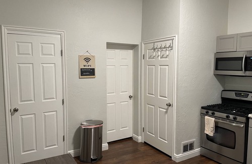 Fairpark Condo | Explore Sweet Lake City: Pet-Friendly Downtown Escape!