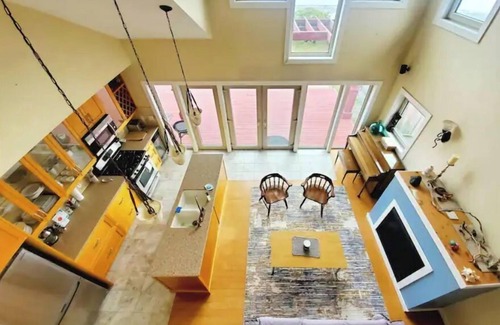 Whatcom County House | Unforgettable Sweet Point on South Beach with Ocean Views
