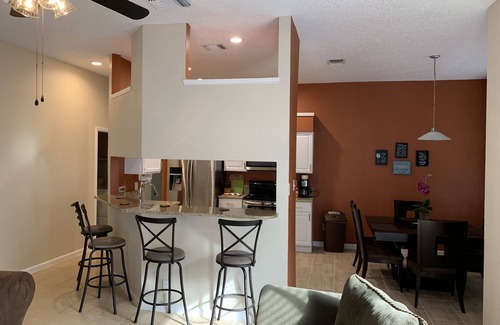 Ventura House | Inviting Ranch Style Home with Pool & Breakfast Included