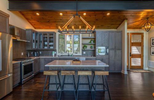 Deep Gap House | Delightful Retreat at Blue Ridge Mountain Club with Pool
