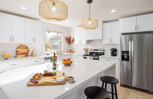 Cox Heights House | Discover Scottsdale: Family-Friendly & Pet-Friendly Stays