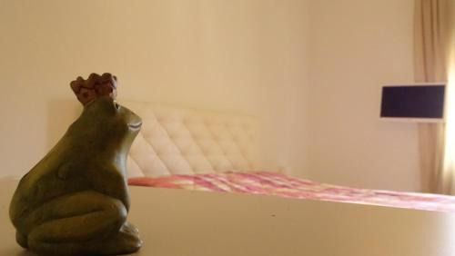 Cosenza Apartment | Perfect Getaway at Sweet Shelter: Pet-Friendly & Family Fun