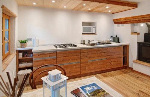 San Giacomo Filippo Apartment | Inviting Sweet Somma Mountain Lodge: Family and Pet Friendly