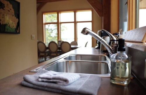 Drummond House | Prime Getaway at Sweet Spot on Drummond Island