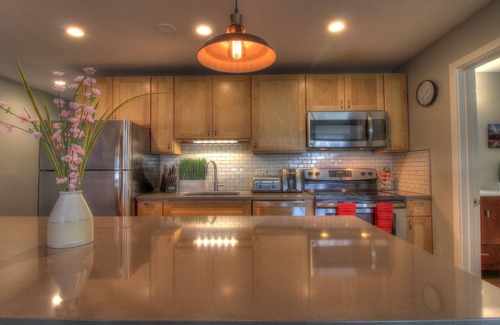 Killington Condo | Modern Suite with Pool & Spa at Premier Ski Resort