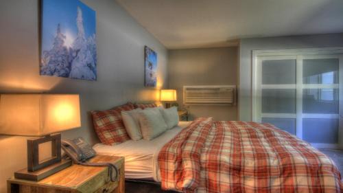 Killington House | Sweet Suite! Modern, Pool, 2RM, 2BA, Ski Resort - Summer Pool - Shuttle - Killington Center 532