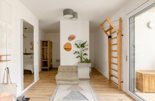 Brigittenau Apartment | Cozy Suite Near Augarten with Breakfast & Family-Friendly Perks
