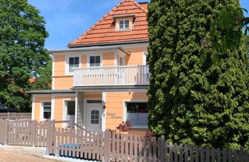 Bad Sachsa House | Pet-Friendly SweetDreams Stadtvilla with Ocean Views